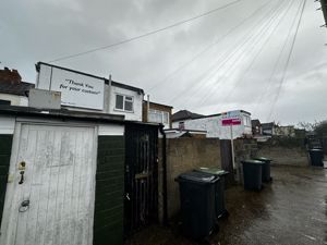 Photo 1- click for photo gallery